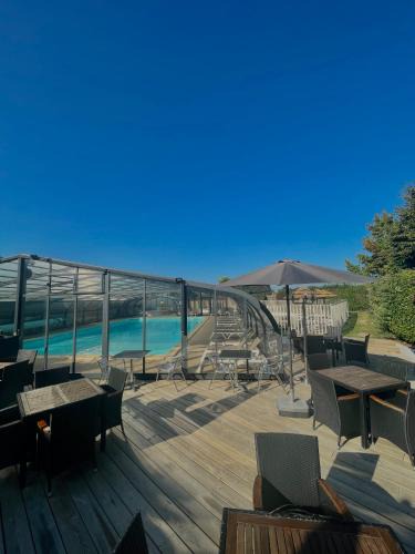 Saint-Laurent-sur-Sevre Other | Camping le Rouge Gorge * 10' Puy du Fou