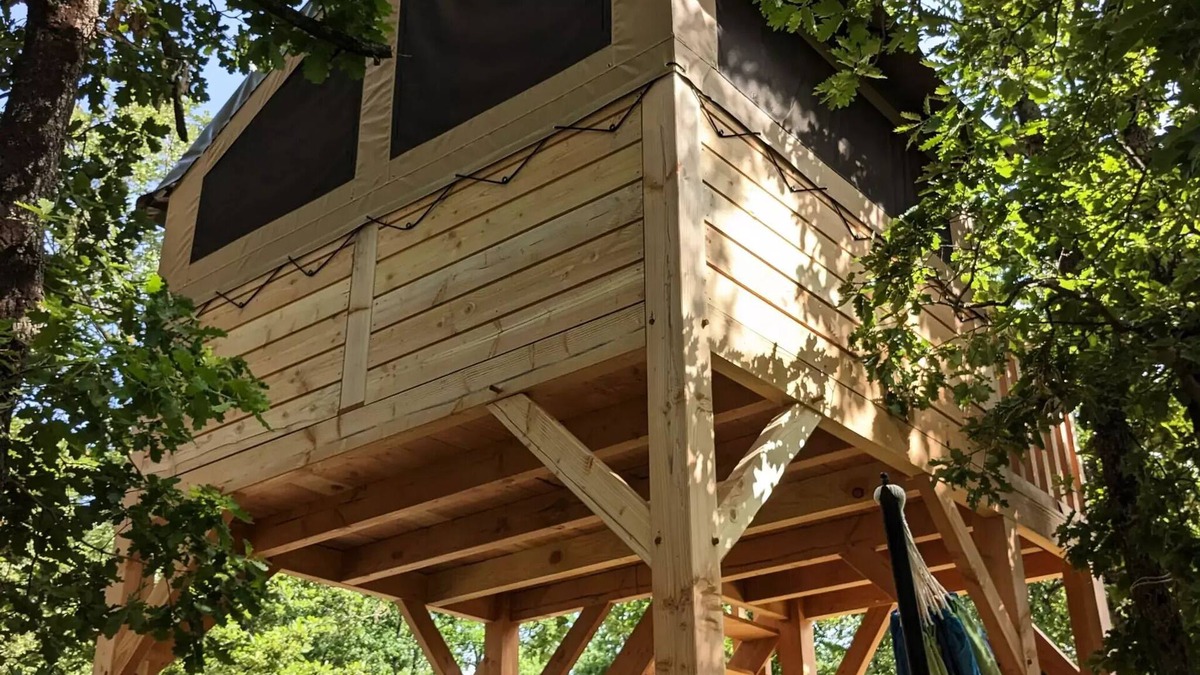 Belloc House | Camping le Roc del Rey* - 2-room cabin on stilts for 2 people Without sanitary facilities