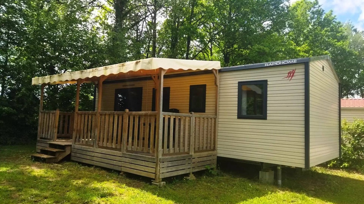 Saint-Gerons House | Camping Les Rives du lac Cantalès * - 3 bedroom mobile home Familia 6 people