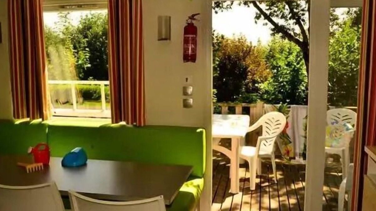 Pont-de-Salars House | Camping Les Terrasses du Lac* - Mobile home 4 rooms 6/7 people Air-conditioned
