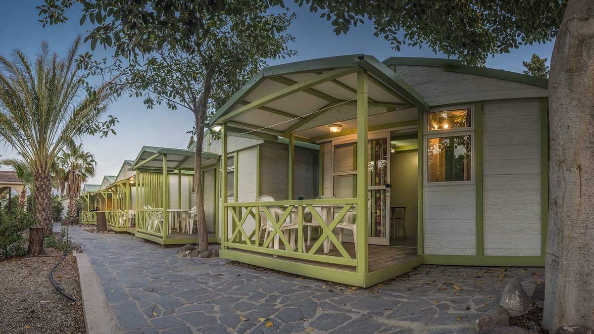 Los Escullos RV Rental | Camping Los Escullos San Jose