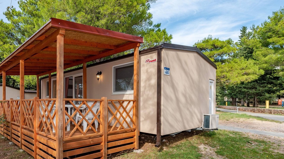 Starigrad RV Rental | Camping Paklenica