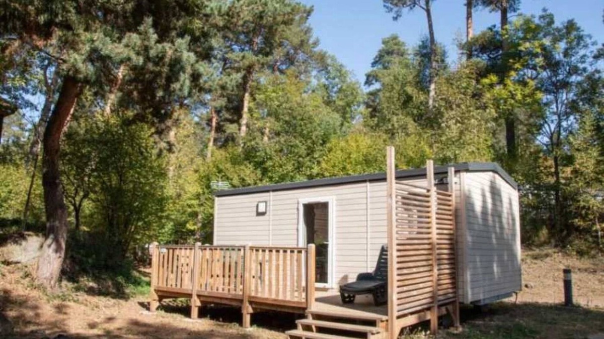 Aydat House | Camping - Piscine - ccbaifg