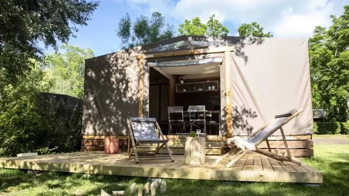 Les Ponts-de-Ce RV Rental | Camping Slow Village Loire Vallée* - Lodge Tent 4 people Without Sanitary facilities