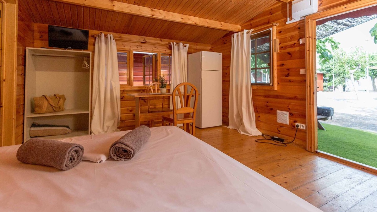 Chilches Hotel | Camping Tres Estrellas Mediterráneo