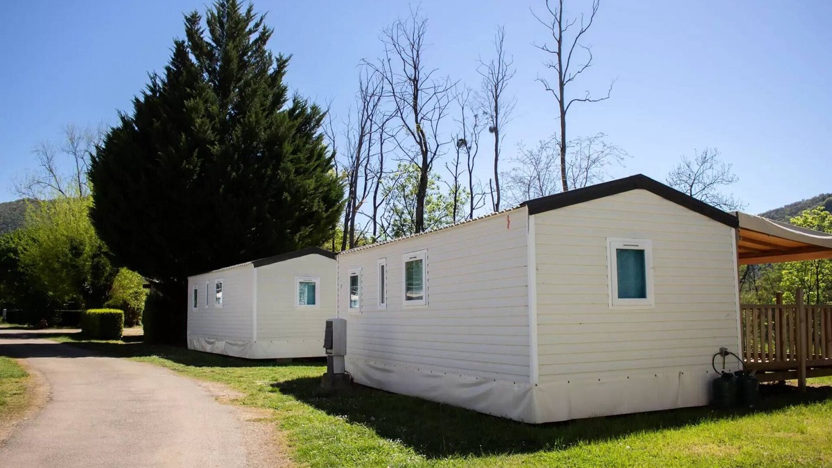 Foix House | Campsite DU LAC * - cottage 3 bedrooms river 6 people