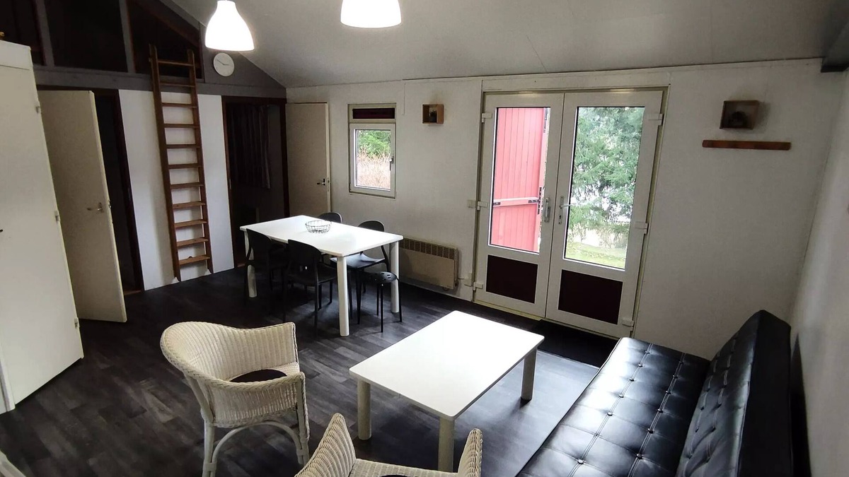 Champagnac-le-Vieux Ski Chalet | Campsite La Chanterelle* - 4 Room Chalet 6 People