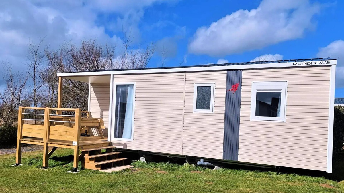 Balleroy House | Campsite Le Clos de Balleroy * - Mobil Home Lodge 83 Comfort plus 3 bedrooms - 28 m2 + integrated terrace of 8 m 6 people
