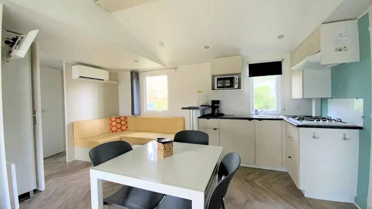 Saint-Leu-dEsserent House | Campsite Le Pré des Moines * - Mobile home SESAME + 4 bedrooms 2 to 10 people - 2 pers. included in the tariff