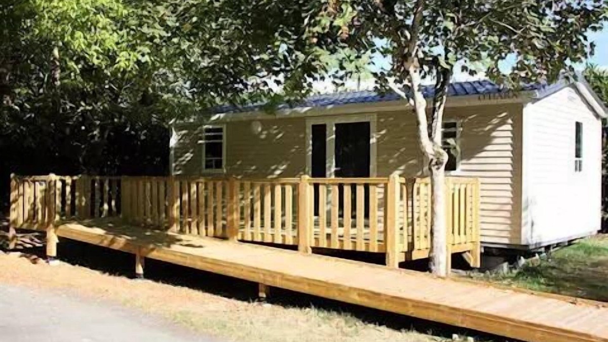 Chateauroux House | Campsite Le Rochat-Belle-Isle * - Mobil home 2 bedrooms with access for people with reduced mobility 5 people