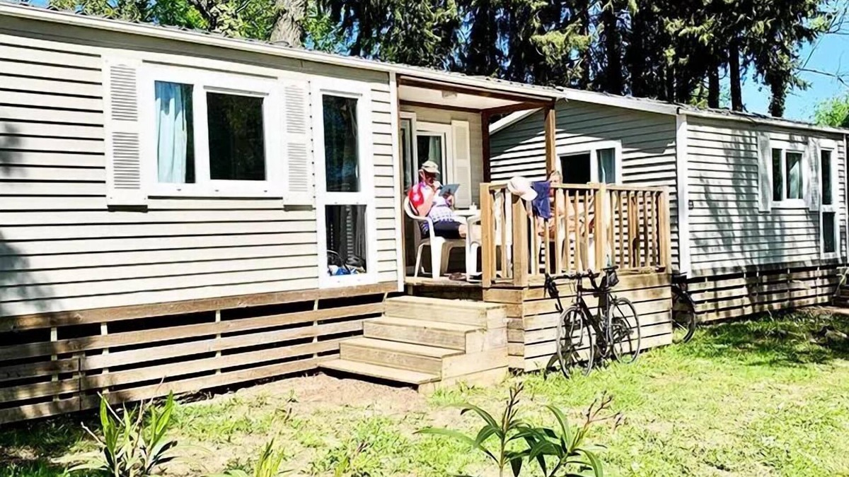 Mirepeisset House | Campsite Le Val de Cesse * - Mobile home MALIN 20m2 - 2 bedrooms - air conditioning - terrace 4 people
