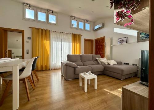 Sant Joan de Les Abadesses Apartment | Can Baleta