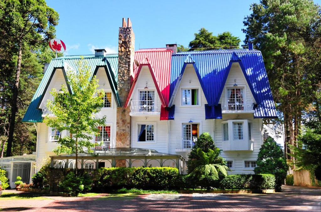 Capivari Hotel | Canada Lodge Campos do Jordão