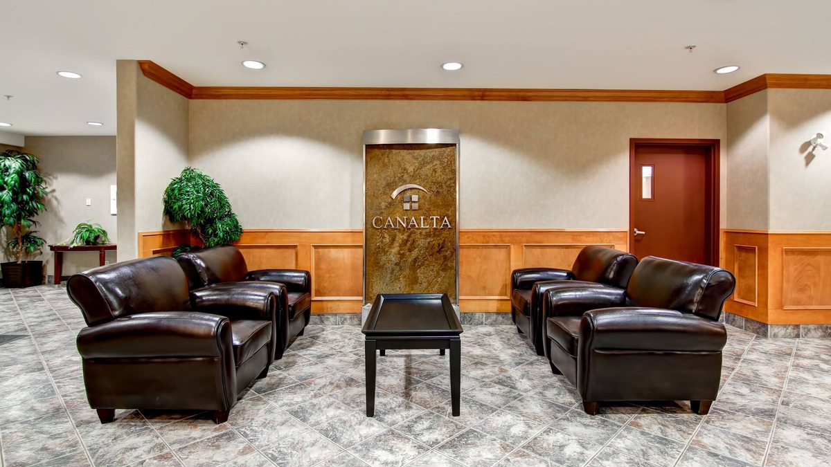 Stettler Hotel | Canalta Stettler