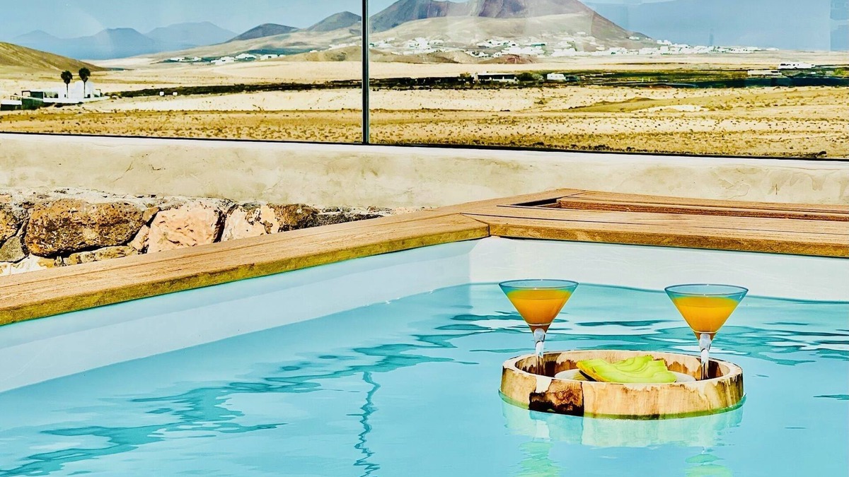 Tinajo Apartment | Canaryislandshost l The Sky Suites