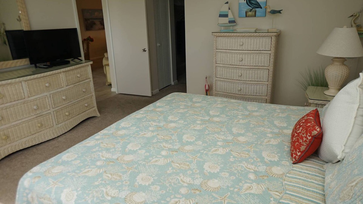 Florida Central Atlantic Coast Apartment | Canaveral Towers Oceanfront 402