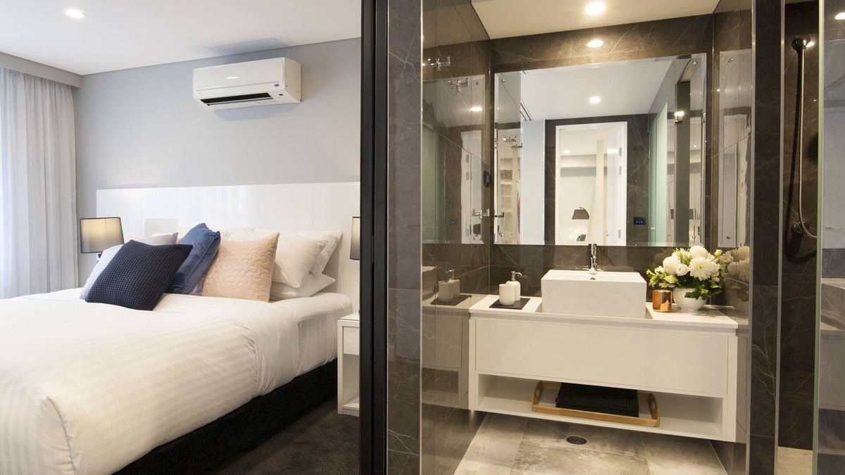 Braddon Hotel | Canberra Rex Hotel & Serviced Apartments