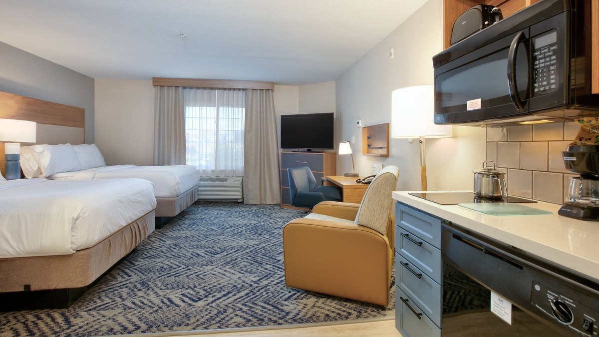 Idaho Falls Hotel | Candlewood Suites Idaho Falls by IHG