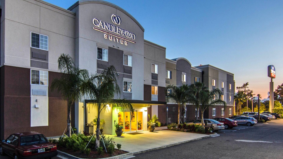 Arlington Hotel | Candlewood Suites Jacksonville East Merril Road by IHG