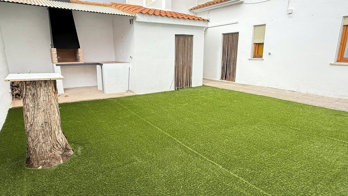 Los Hinojosos Ski Chalet | Cantarranas Tourist Accommodation