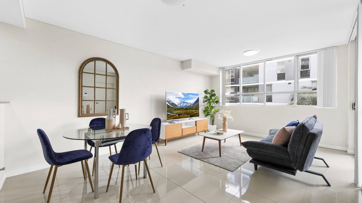 Canterbury Apartment | Canterbury 2BR APT Ideal for Families or Business Stays