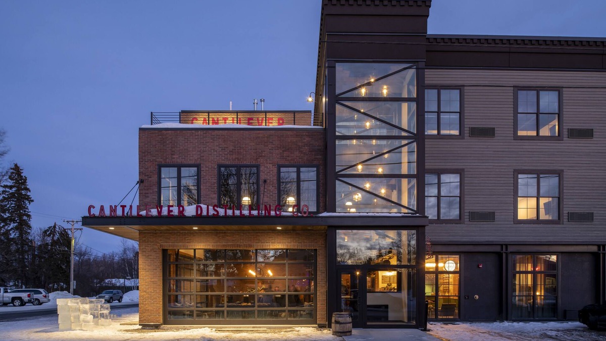 Ranier Hotel | Cantilever Hotel, Trademark Collection by Wyndham