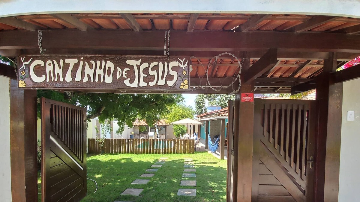 Monte Gordo House | Cantinho - 3/4 with pool, barbecue and Wi-fi 6km from Guarajuba