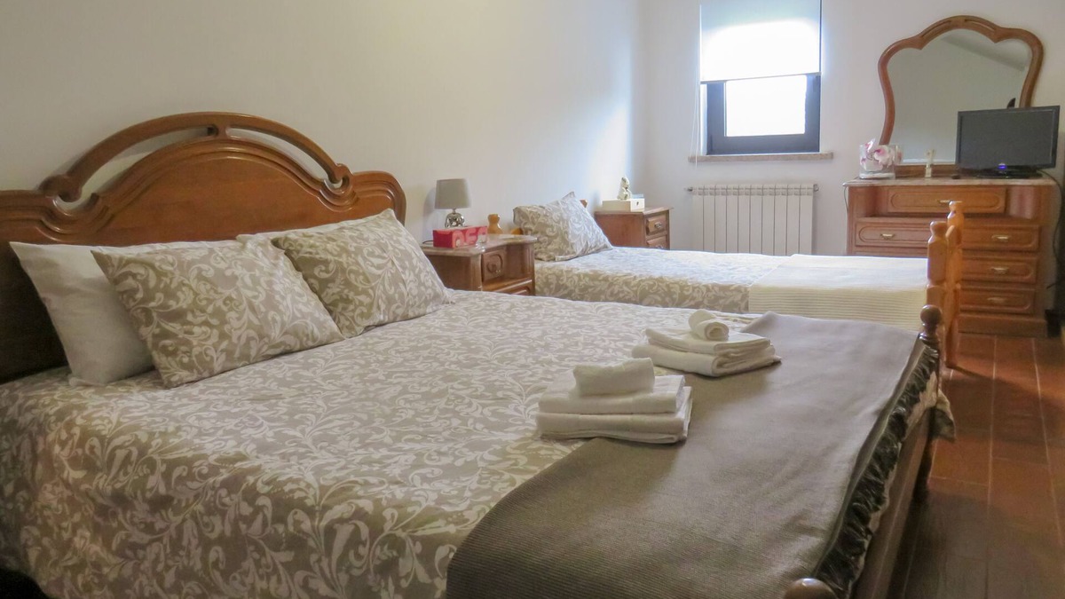 Castro Daire Apartment | Cantinho do Mel - Studio with 2 bedrooms