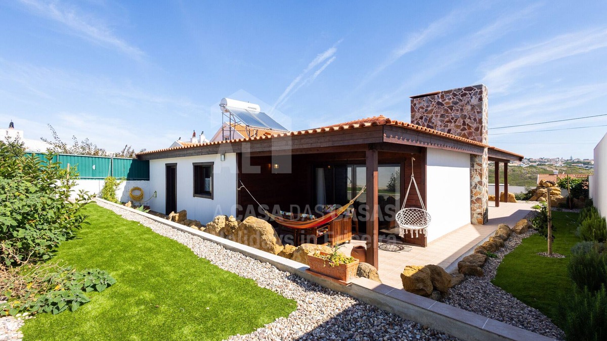 Barril de Cima Ski Chalet | Cantinho S. Julião by ACasaDasCasas