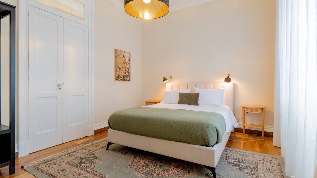 Ponta Delgada House | Canto do Atlântico- Central 4 Bedroom House w/Air Con, Garage and Outdoor Patio