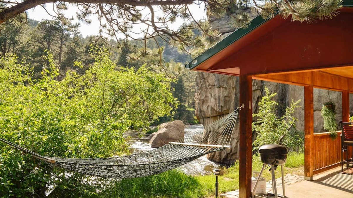 Drake Cabin | Canyon Cabin (Unit 17) at The Woolly Bugger Inn