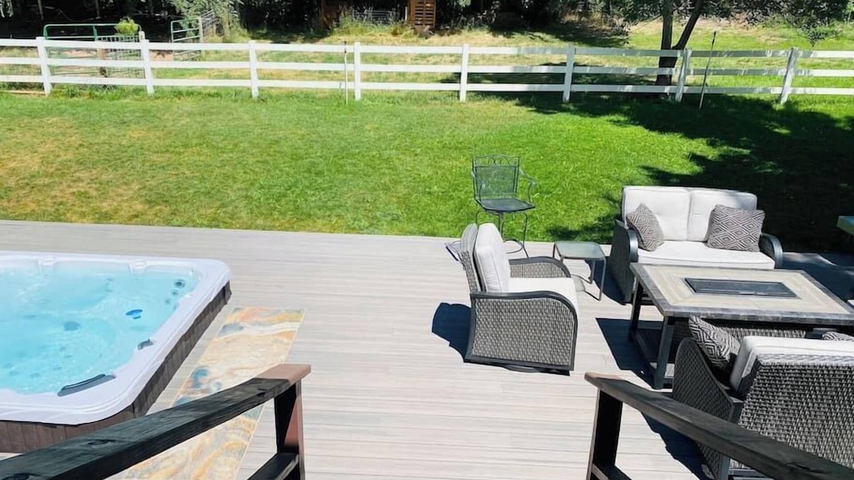 Glenwood Springs House | Canyon Creek Retreat - Pets, Game-Room, Hot Tub, Room-to-Roam