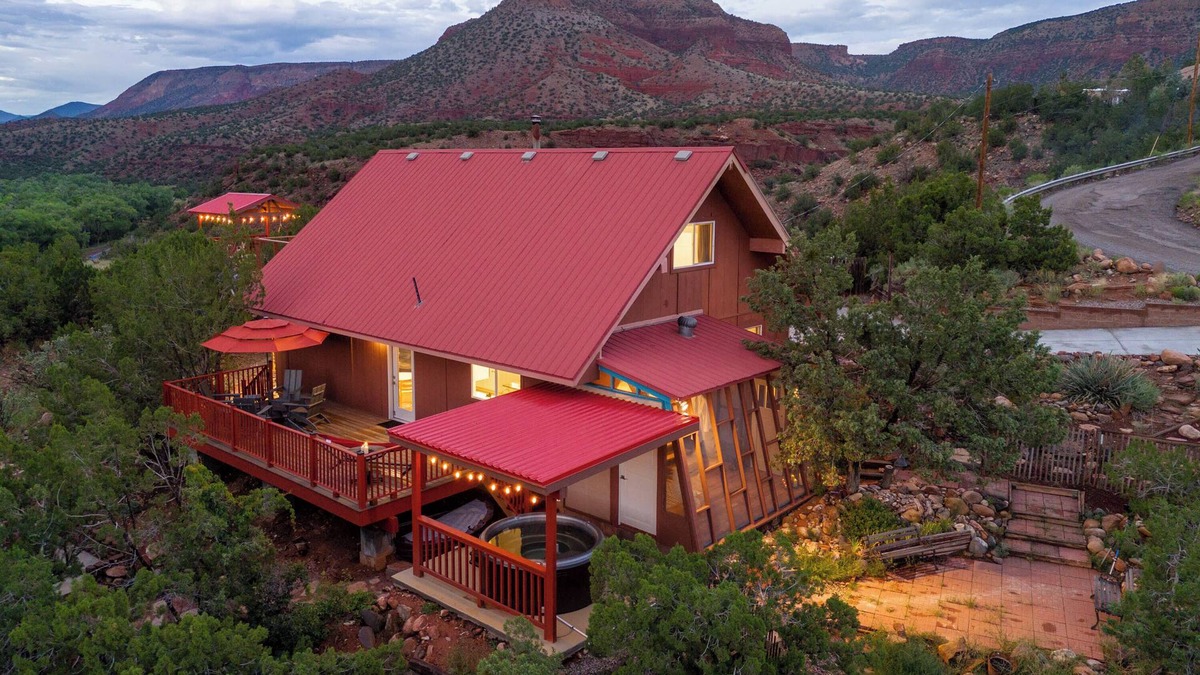 Jemez Pueblo Cabin | Canyon Vista Cottage- Hot Tub and Heavenly Views