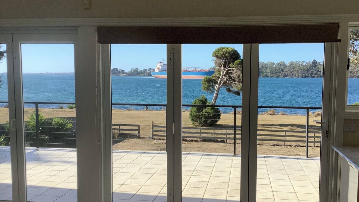 Clarence Point House | “ CAPBRETON “