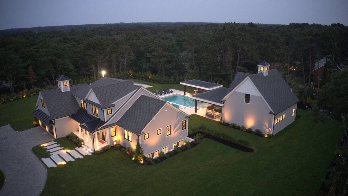 South Dennis House | Cape Cod Dream Retreat -6BR Oasis w/Pool& Spa