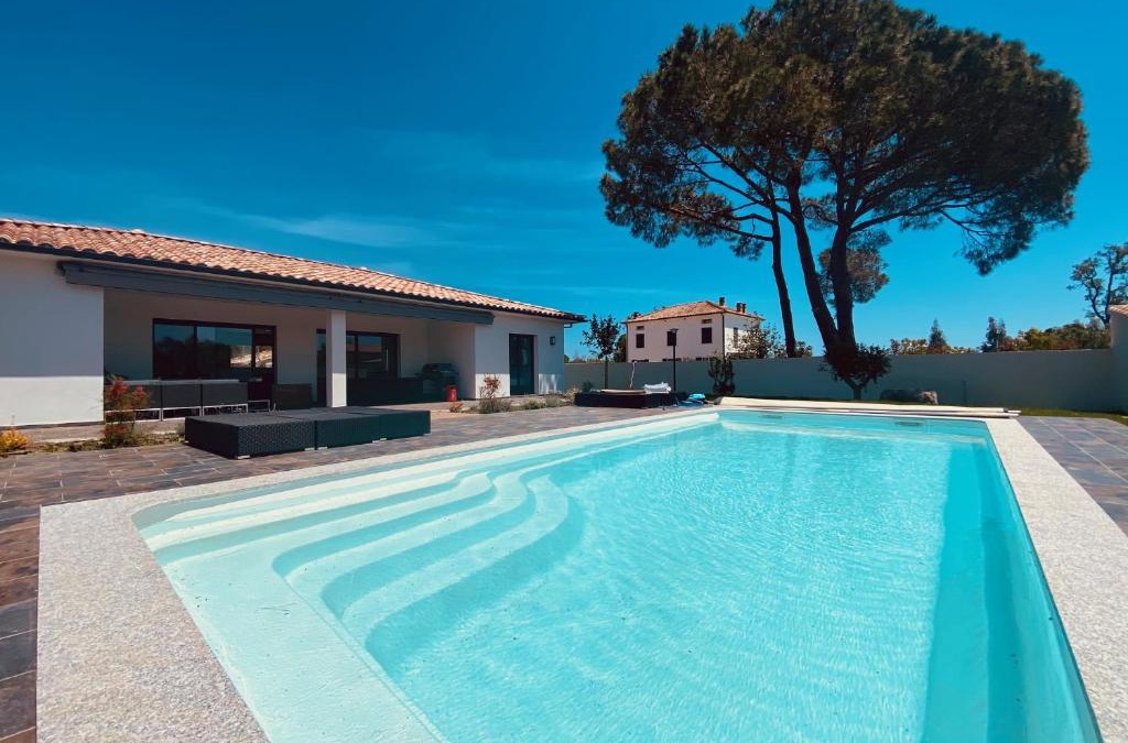 Ventiseri Villa | Capella Suttana