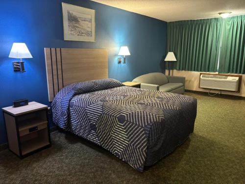 Marysville Hotel | Capital O Marysville Surf Motel Kansas