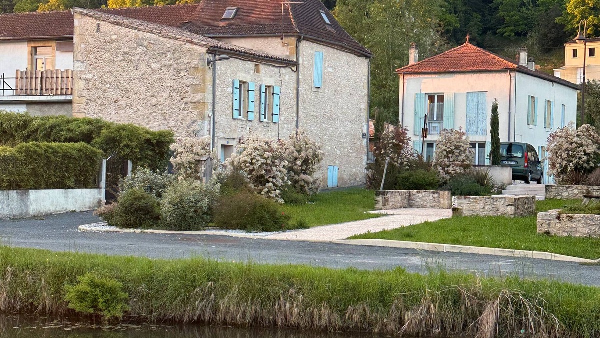 Saint-Capraise-de-Lalinde House | Capraisian Stay - Dordogne