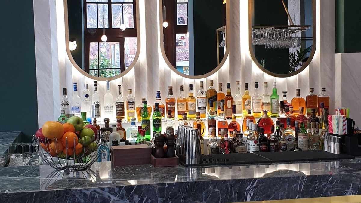 Ladadika Hotel | Capsis Bristol Boutique Hotel
