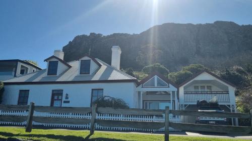 Stanley House | Captains Cottage