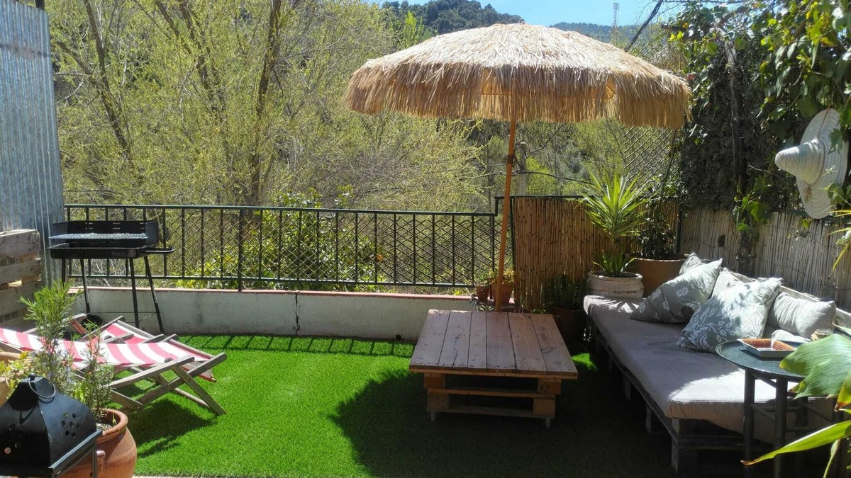 Pinos Genil Apartment | Captivating 1-Bed Apartment in Pinos Genil