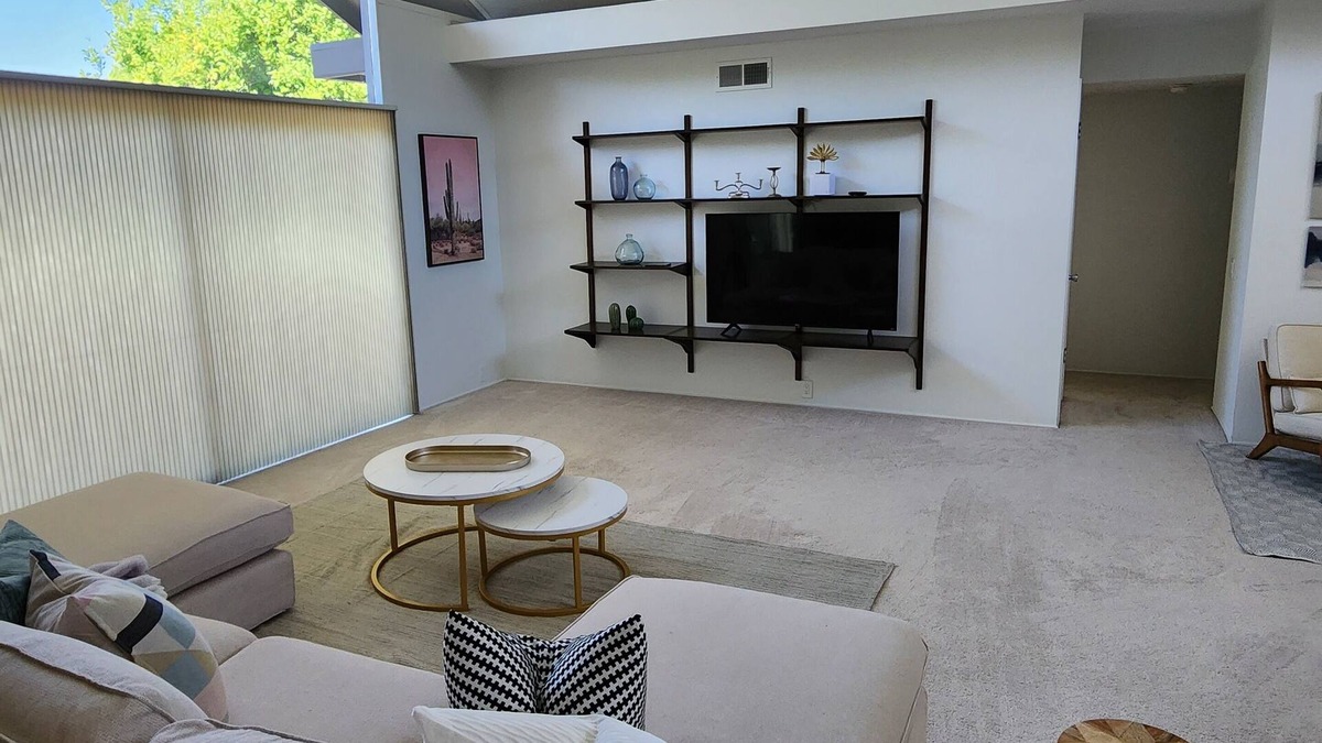 Arden-Arcade House | Captivating Mid-century modern home. Close to all that California has to offer.