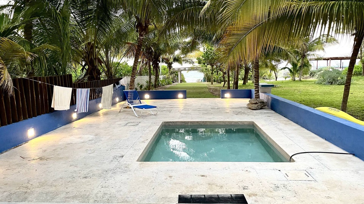 Telchac Puerto Villa | ¨caracola¨ Hermosa Villa EN LA Playa CON Piscina Ideal Para Familias