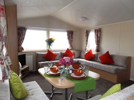 Porthcawl Resort | Caravan by the sea Trecco Bay