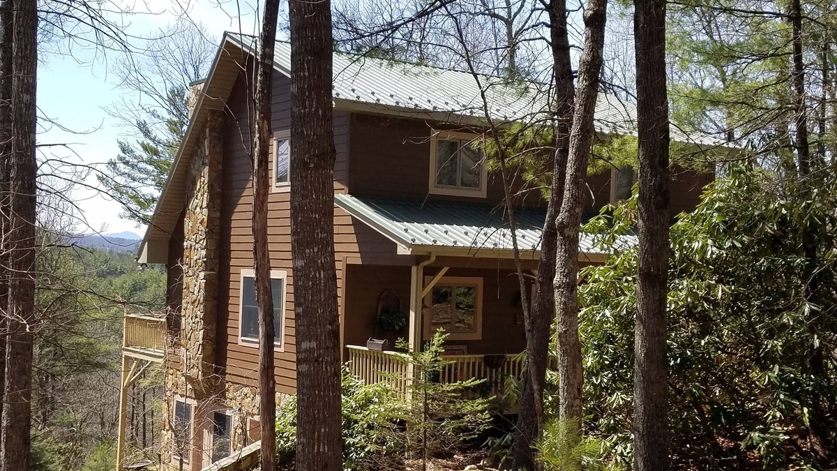 Fleetwood Cabin | Caravan Cabin - 5 SECLUDED ACRES - Beautiful Views