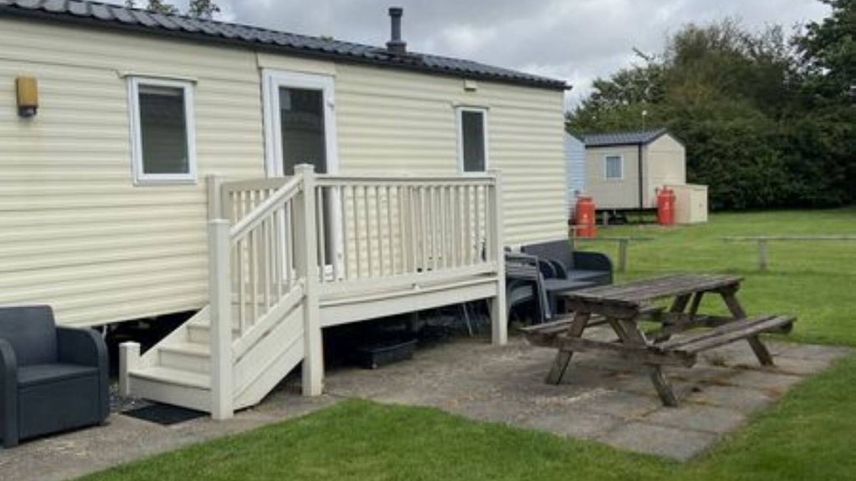 Flookburgh House | Caravan Hire in the Lake District - dog friendly on Haven Lakeland.