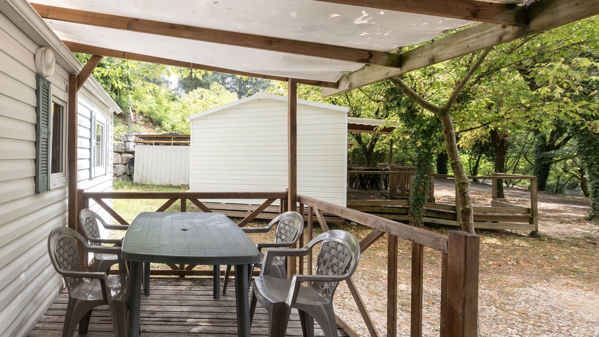 Vallon-Pont-d'Arc RV Rental | Caravan 'Midi - Mobil Home 4-6 Pers' with Private Terrace and Shared Garden