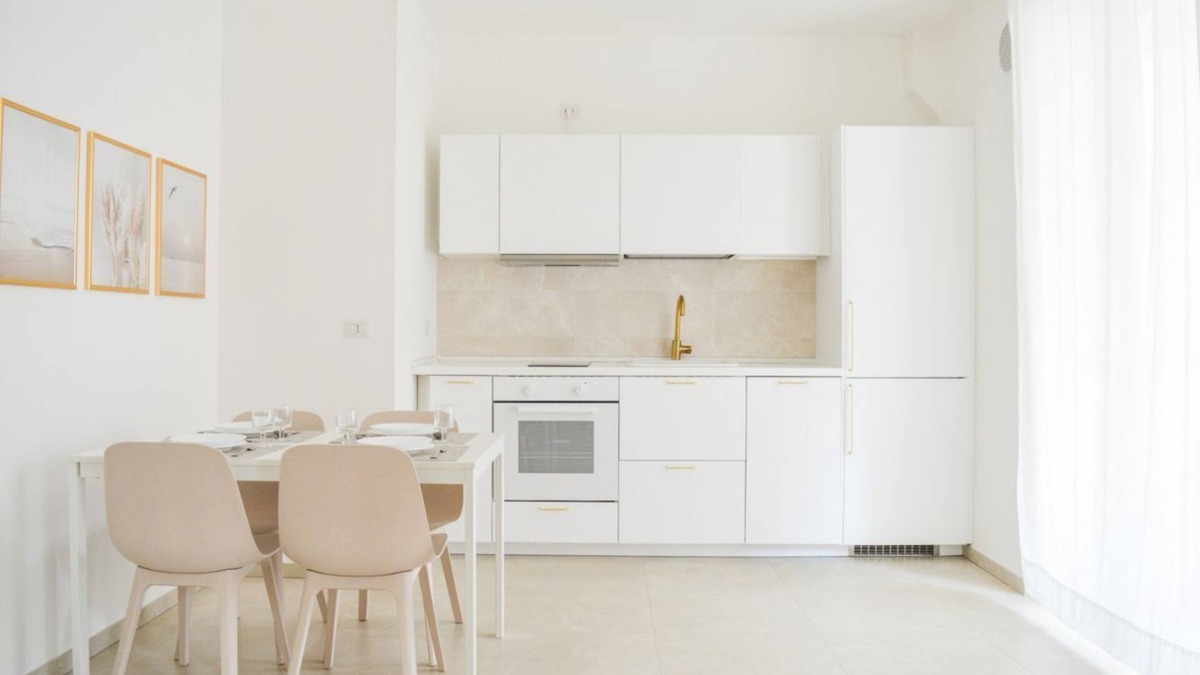 Pineto Apartment | Caravelle - Nina - Three-room apartment on the mezzanine floor a stone's throw from the sea