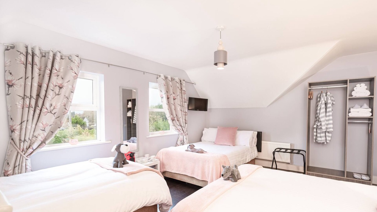 Trim Bed & Breakfast | Caravogue House Bed & Breakfast