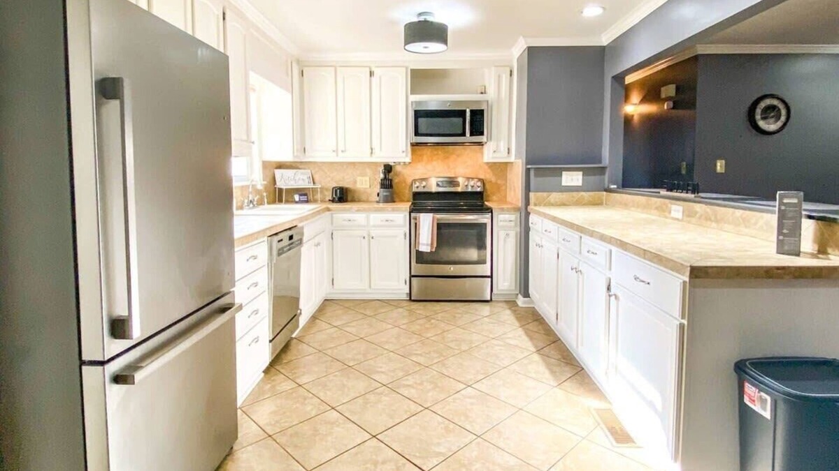 Madison House | Cardinal Aerie